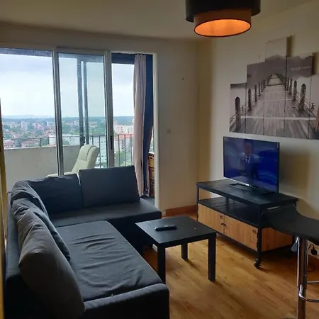 Appartement Magnifique T5 En Plein Coeur Du Bearn *